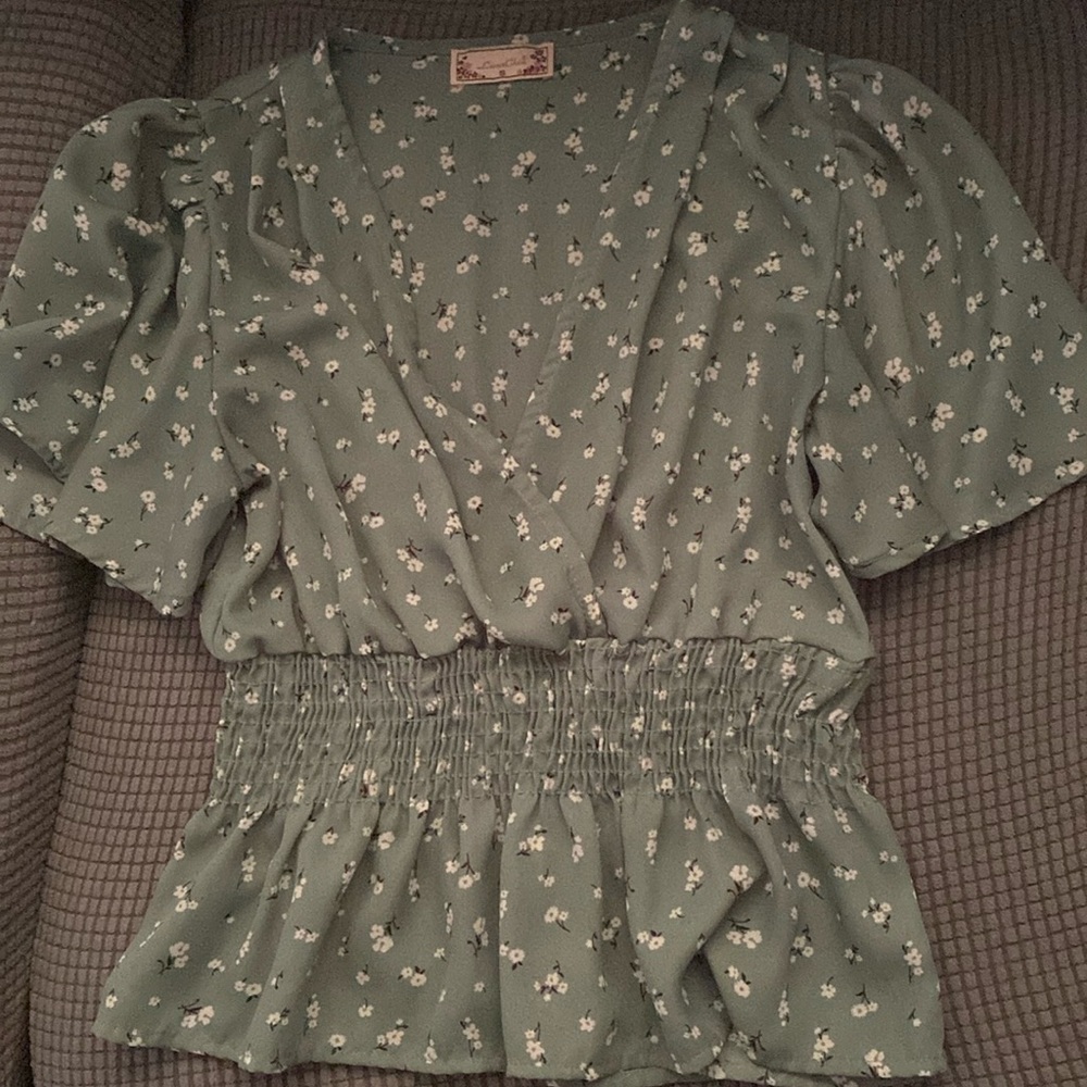 Women’s blouse